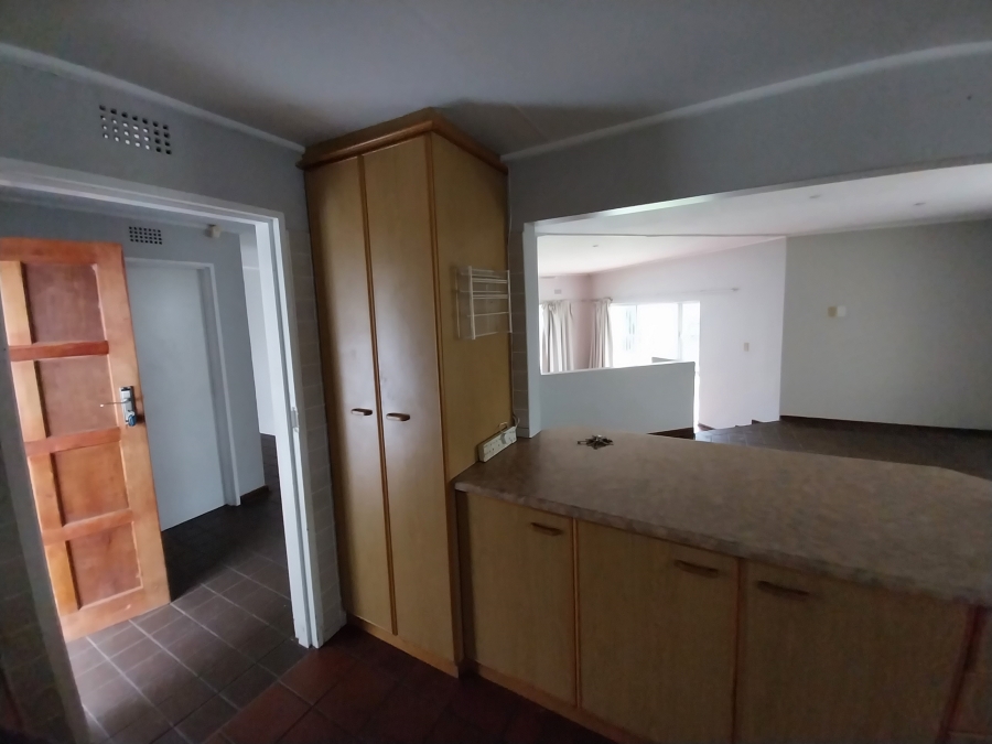 To Let 6 Bedroom Property for Rent in Fort Gale Eastern Cape